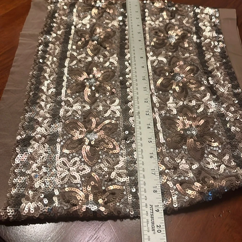 NWT CHELSEA & VIOLET ICE PRINCESS Elegant Sequin Embellished MINI Skirt LARGE - Picture 7 of 9